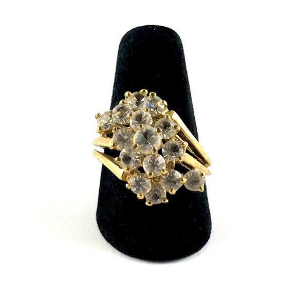 Jewelry - Pretty Gold Tone Cluster CZ Ring Size 8